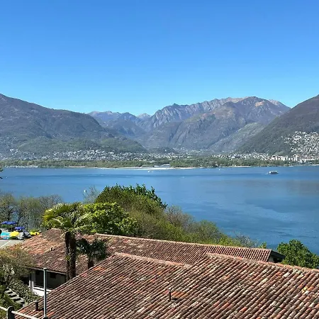 1 Zimmer Apartment Mit Seesicht Und Pool Gambarogno Exteriér fotografie
